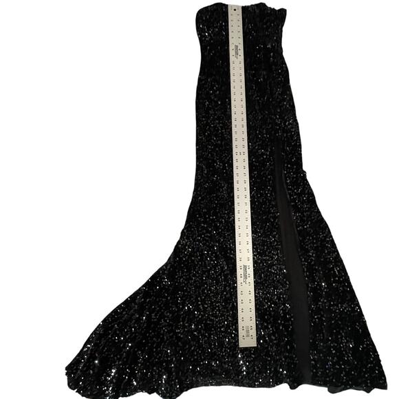Formal Gown Sz 2 - Black Velvet w/ Sequins Throughout - High Slit & Train - EUC - Picture 4 of 14